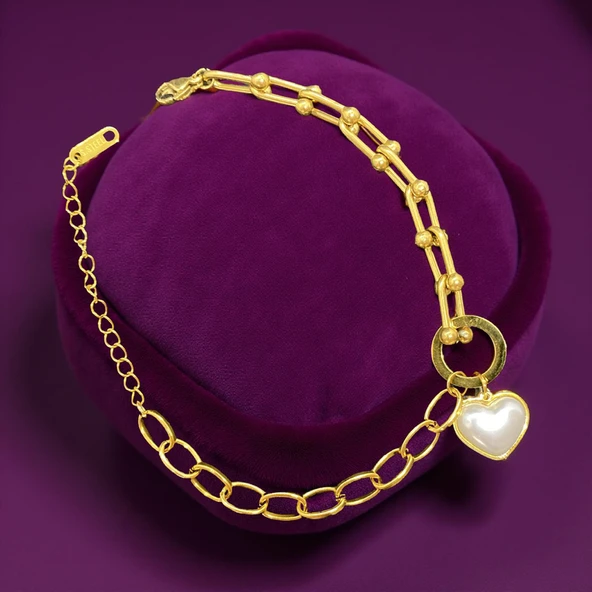 Zarif Kalp Detaylı Altın Renk 316L Çelik Bileklik Antialerjik Özelliklerle Modern ve Şık Tasarım ürün görseli 1