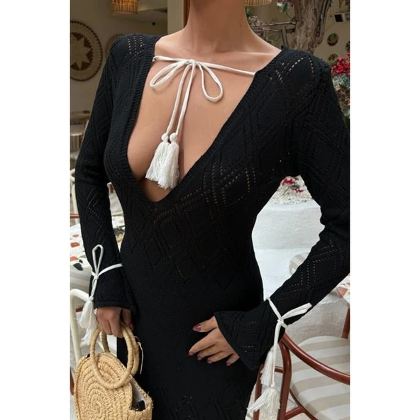 Püskül Lucky Life Kadın Bağcık Detaylı V Yaka Ajurlu Elbise - 5