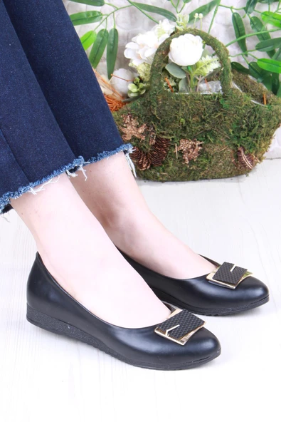 Fort 6075 Zeyn Cilt Tokalı Detaylı Yumuşak Rahat Kadın Babet ürün görseli