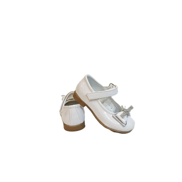 Fiyra 8013 Beyaz Rugan Taşlı Kurdeleli Cırtlı Bebe Babet - 4