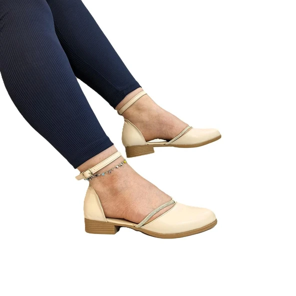 Fiyra 4050 Bej Taşlı Bilek Bağlı Karnıyarık Bayan Babet Sandalet