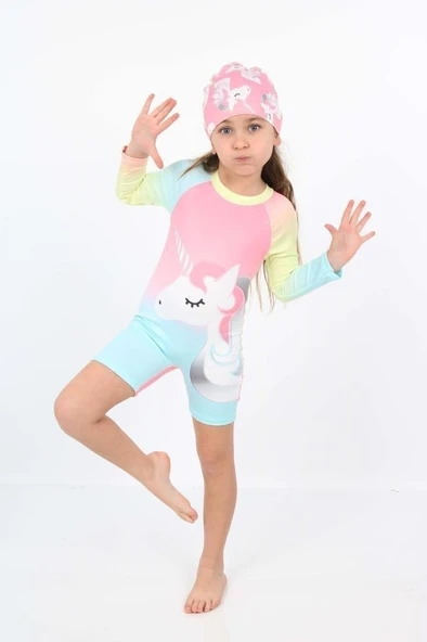 Kız Çocuk Yüzücü Şortlu ve Boneli Mayo Takımı 3-10 Yaş 12222