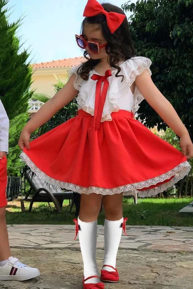 Kız Çocuk V Yaka Omuzları ve Etek Ucu Dantel İşlemeli Kırmızı Elbise - 5