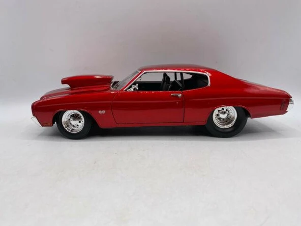 Welly 1970 Chevrolet Chevelle Pro Street Kırmızı 1:18 Model Araba - 3