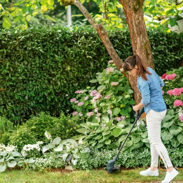 Bosch EasyGrassCut 23 Misinalı Çim Biçme Makinesi - 4