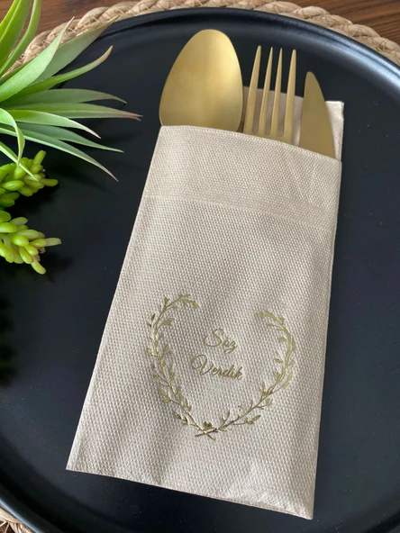 Gold Yaldızlı Kraft Söz Verdik Kalp Çelenk Cepli Peçete 12 lı 40x40 - 2