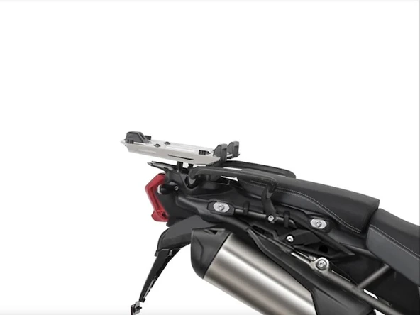 SHAD MOTOSİKLET ÇANTA DEMİRİ YAMAHA XMAX 125/300/400 17