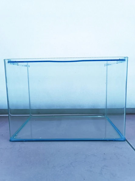 İthal Oval Kenarlı Akvaryum  35x23x25 h
