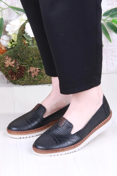 Mehmet Mete 1008 Rahat Lazer Delikli Hakiki Deri Kadın Ayakkabı - Resim 2