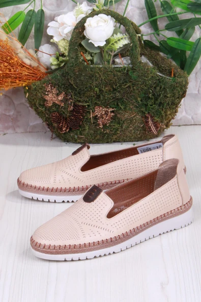 Mehmet Mete 1008 Rahat Lazer Delikli Hakiki Deri Kadın Ayakkabı - Resim 9