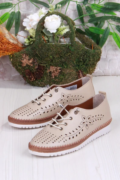 Mehmet Mete 1005 Rahat Lastik Bağcıklı Delikli Hakiki Deri Kadın Ayakkabı - Resim 9