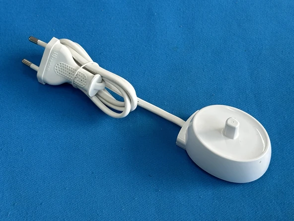 Braun Oral-B Orjinal Diş Fırçası Şarj Aleti (YENİLENMİŞ)