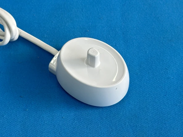 Braun Oral-B Orjinal Diş Fırçası Şarj Aleti (YENİLENMİŞ) - 4