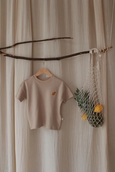 Ananas Nakışlı Oversize T-shirt - Resim 4
