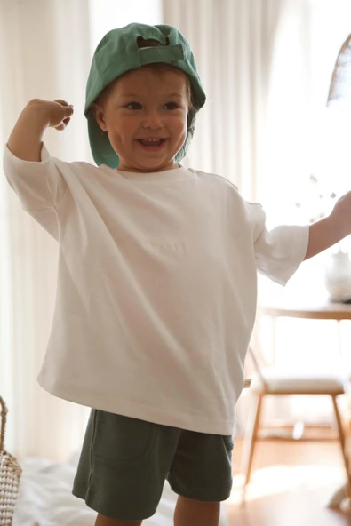 Beyaz Bisiklet Yaka Oversize T-shirt Bebek - Çocuk - 3