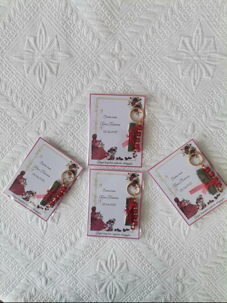 72 Adet Kişiye Özel Kına Hatırası Kırmızı Anahtarlık ve Paketlenmiş Kına Dağıtmalık Hediyelik - Resim 2