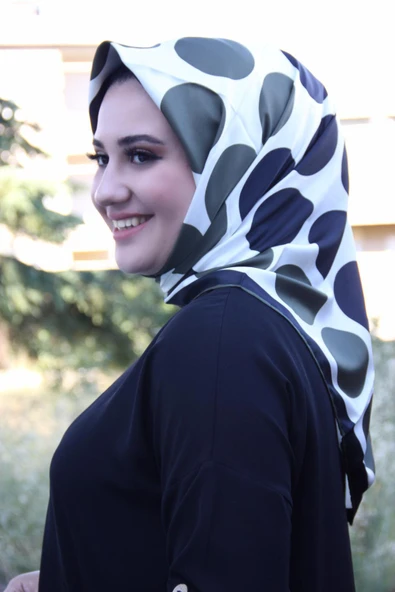 Desenli Eşarp