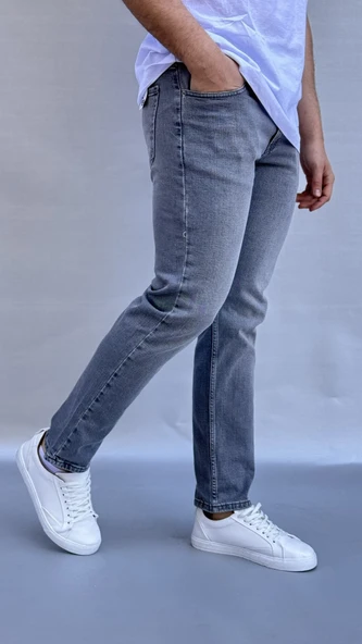 Yıkamalı Gri Regular  Fit Jean - 2
