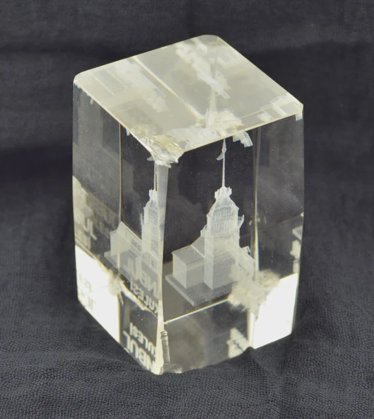 Dekoratif 3D Kristal Küp İstanbul Kız Kulesi (5cmx5cmx8cm) Kırık - 2