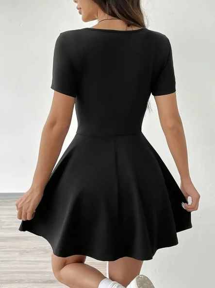 Lucky Life Kadın Kısa Kollu Kare Yaka Short Detaylı Cepli Dalgıç Elbise - Resim 5