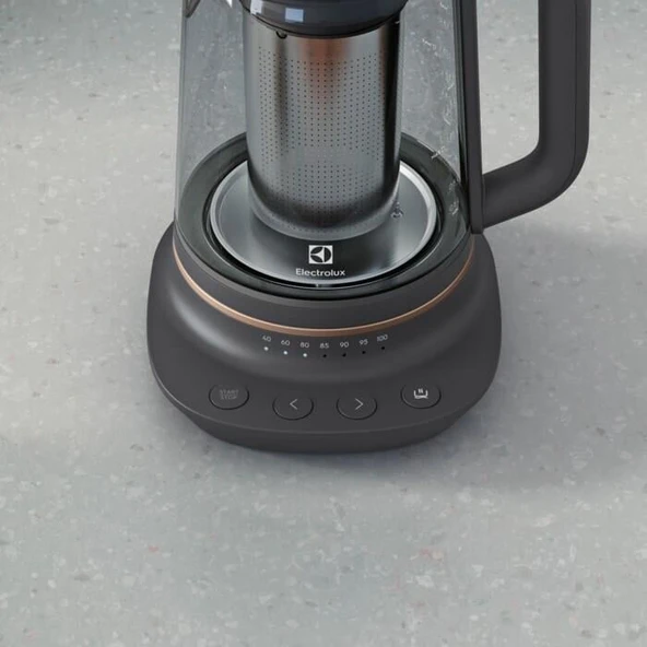 Electrolux E7GK1-8BP Explore 7 Cam Kettle - 2