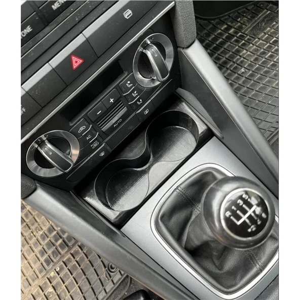 Audi A3 Bardak Tutucu Uyumlu Şık ve Dayanıklı - 2
