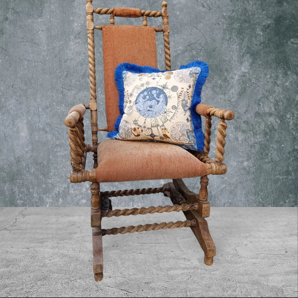 Astroloji Çift Taraflı Dekoratif Püsküllü - Saçaklı Kırlent Kılıfı 1 Adet 43x43cm ürün görseli