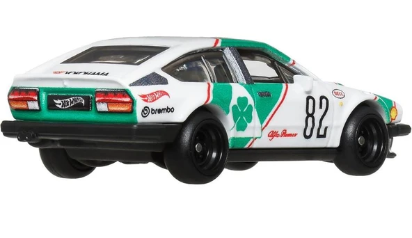 Hot Wheels Boulevard Premium Araçlar GJT68 - JBL16 ALFA ROMEO GTV6 3.0 - 4