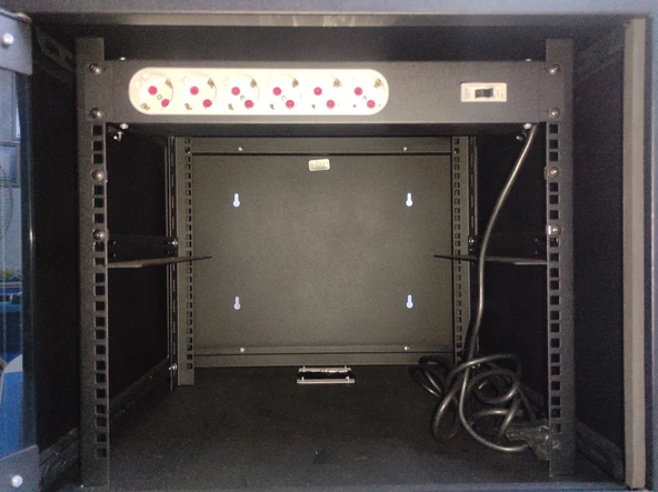 19" 9U 600x560 Duvar Tipi Kabinet