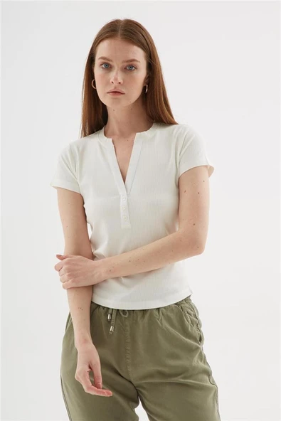 FASHION FRIENDS KADIN DÜĞME DETAYLI BLUZ 25Y0494K1 - 3