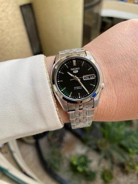 Seiko SNK361K1 Otomatik Çelik Gri Siyah Kadran 39 mm Erkek Kol Saati