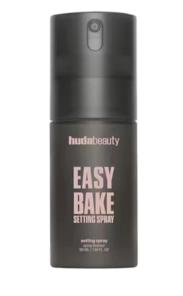 Huda Beauty Easy Bake Setting Spray – 16 Saat Kalıcı Makyaj Sabitleyici Sprey 30 Ml