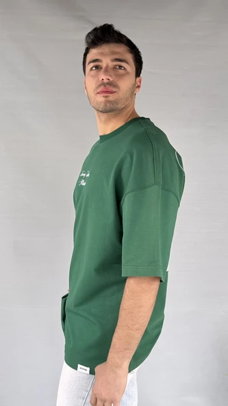 Göz Detay Baskılı T-shirt