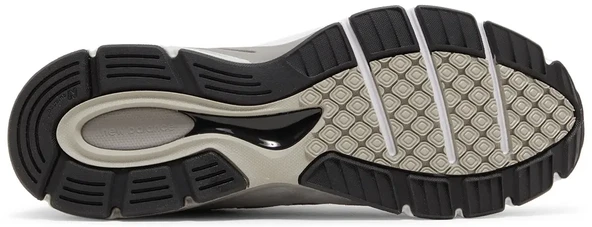 New Balance 990 V4 Made in USA Spor Ayakkabı - 4