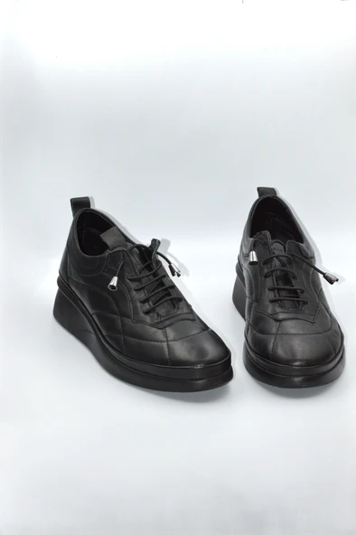 Kadın Siyah Hakiki Deri Akıllı Bağcıklu Günlük Ayakkabı - 3