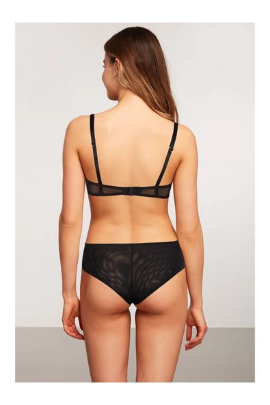 Kom Melly Brazılıan - 2