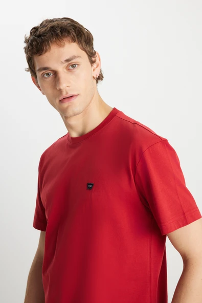 Wrangler Erkek Relaxed Fit Geniş Kesim T-Shirt MW7NM203877600 - 2