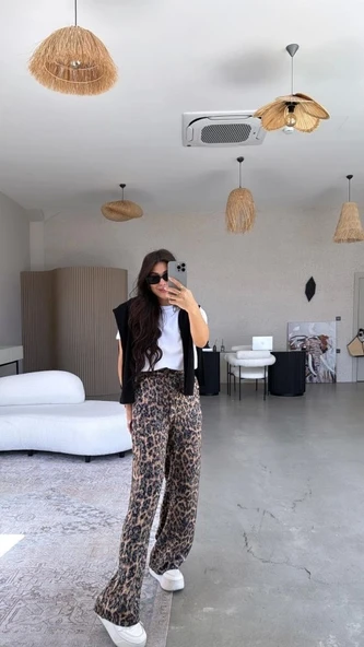 Kadın Saten Kumaş Leopar Desenli Pantolon - 2