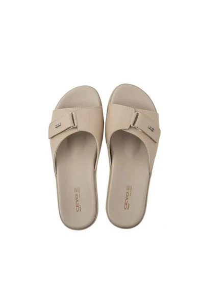 Ceyo 9863-2 Anatomik Taban Kadın Cırtlı Terlik Bej 35-40 - Resim 2