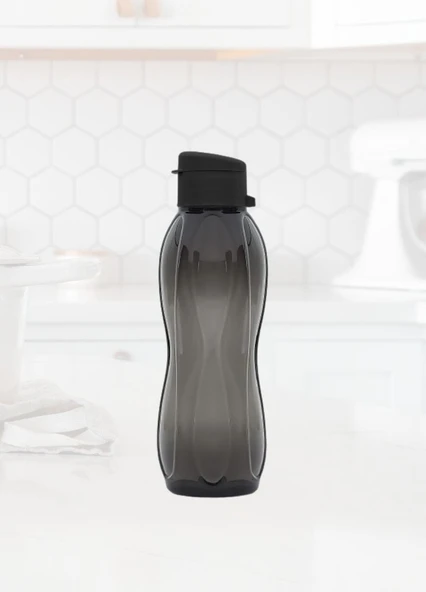 Matara Kapaklı Okul Suluğu Plastik Su Şişesi Siyah 750 ml