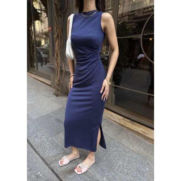 Lucky Life Kadın Yumuşak Dokulu Kumaş Bisiklet Yaka Sıfır Kolsuz Yırtmaçlı Uzun Elbise - Mavi - Resim 3