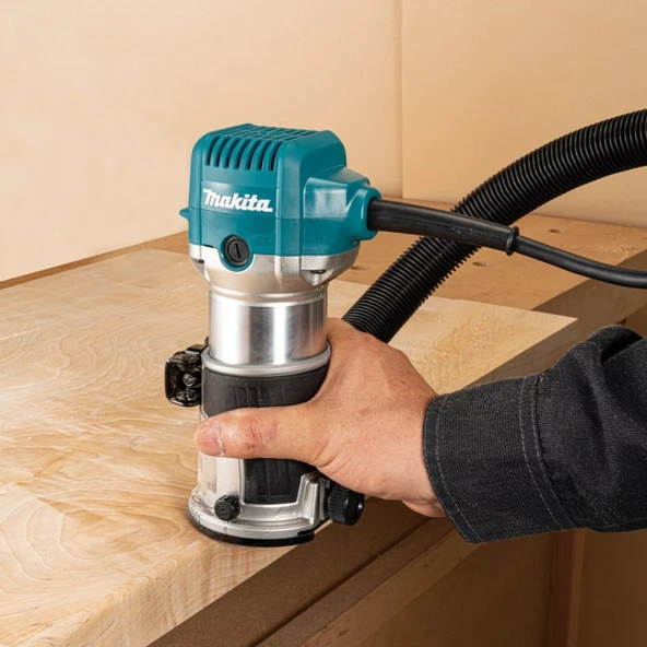 Makita RT0702C Freze Makinası 720W - 2