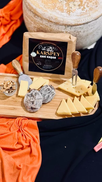 KARSPEY Kars Eski Kaşar Peyniri 1 kg