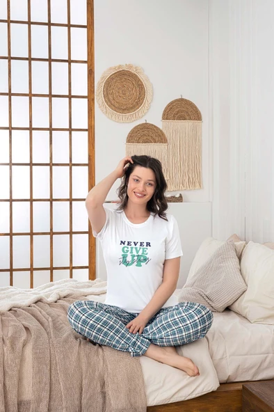 Kadın Düğmesiz Bisiklet Yaka Viskon Yazlık Kısa Kol Cepli Pijama Takımı - 2