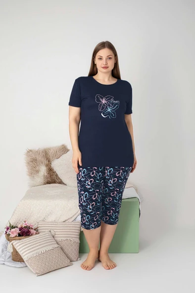 Kadın Bisiklet Yaka Düğmesiz Battal Kesim Viskon Kısa Kol Kapri Cepli Büyük Beden Pijama Takımı - 10