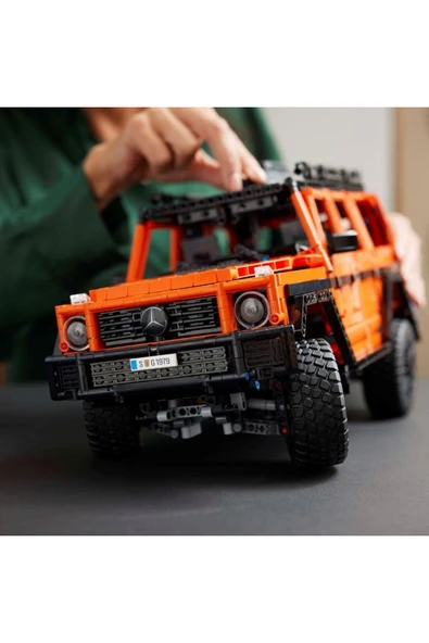 LEGO ® Technic Mercedes-Benz G 500 PROFESSIONAL Line 42177 - 18+ Model Yapım Seti (2891 Parça) - 4