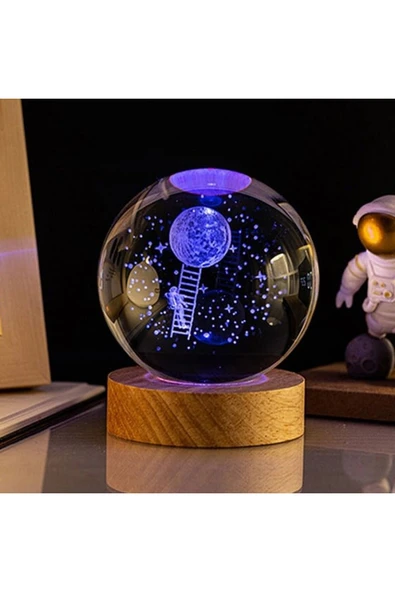 Aya Çıkan Astronot Temalı Işıklı Cam Küresi