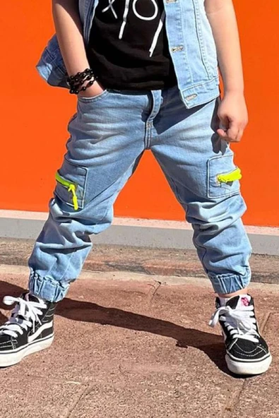 Erkek Çocuk Sırt Baskılı Sıfır Kol Jean Ceket Xox Detaylı T-shirt Jean Alt Üst Takım - 4