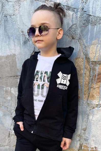 Erkek Çocuk Sırt Baskılı Minicool Yazı ve Paçaları Yırtmaç Detaylı Siyah Eşofman Takım - Resim 4