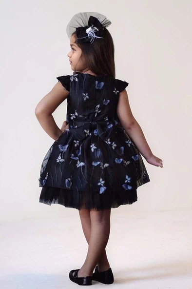 Kız Çocuk Omuzları Fırfır Detaylı Üzeri Kelebek Motifli Eteği Tüllü Siyah Elbise - Resim 2